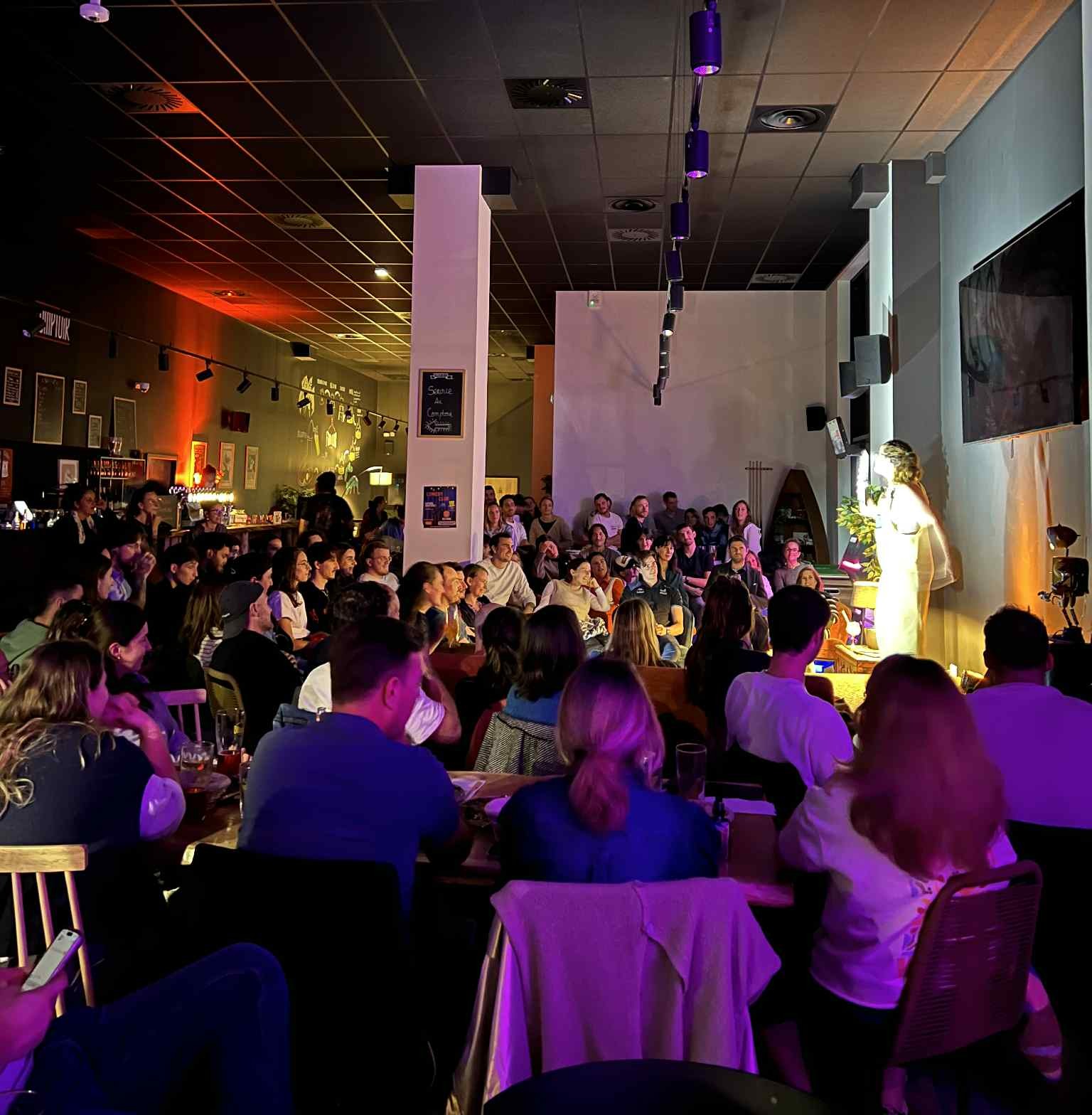 Photo Inakis passe en mode Stand Up !